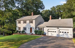 7 Friar Tuck Drive, Ledyard, CT 06335