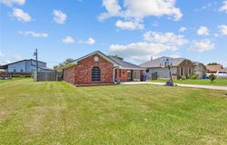 309 Flying Bridge Drive, Gun Barrel City, TX 75156