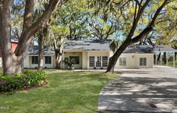 398 Broad River Drive, Beaufort, SC 29906