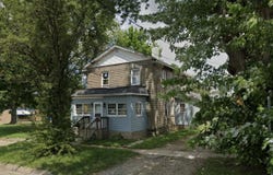 105 S Eaton Street, Albion, MI 49224