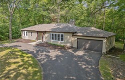 11600 Timberline Road, Minnetonka, MN 55305