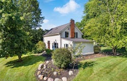 3814 Hudson Drive, Stow, OH 44224