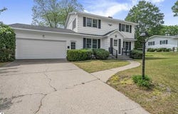 424 Crestview Place, Cadillac, MI 49601