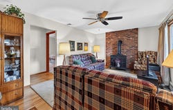 258 FORSGATE Drive, JAMESBURG, NJ 08831
