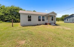 9523 Highway 76, Healdton, OK 73438