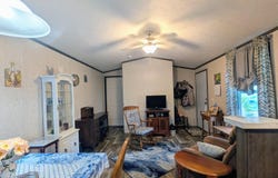 210 Chestnut Street, New Paris, PA 15554