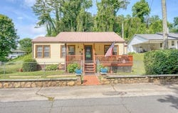 819 Valley River Avenue, Murphy, NC 28906