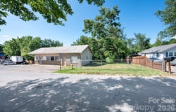 475 Deaverview Road, Asheville, NC 28806