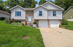 29 Windermere Drive, Glen Carbon, IL 62034