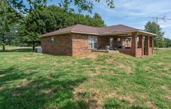 384045 E 1040 Road, Okemah, OK 74859