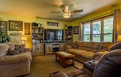 6350 SE Sanders Road, Cameron, MO 64429