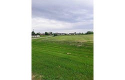 1st Avenue, Toledo, IA 52342