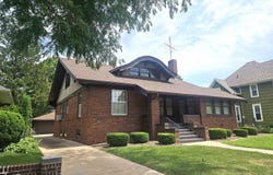 1155 N CHERRY Street, Galesburg, IL 61401