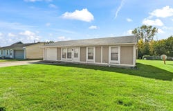 1426 Springbrook Road, Fort Wayne, IN 46825