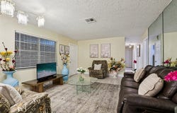 3398 NW 212th St, Miami Gardens, FL 33056