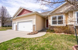 2322 E 47th Street, Pleasant Hill, IA 50327