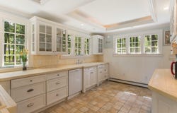 18957 N FRUITPORT ROAD, SPRING LAKE, MI 49456