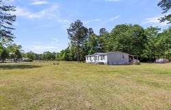 206 Mookees Lane, Cross, SC 29436