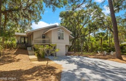 4 S Beach Lane, Hilton Head Island, SC 29928