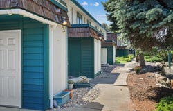 2121 E Upriver Dr, Spokane, WA 99207