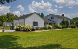 14149 Caves Road, Novelty, OH 44072