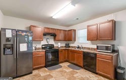 5622 Laurel Ridge, Atlanta, GA 30344