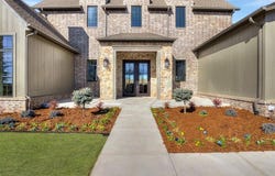 9401 Far Hills Court, Arcadia, OK 73007