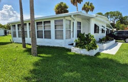 5416 Wilson Dr, Port Orange, FL 32127