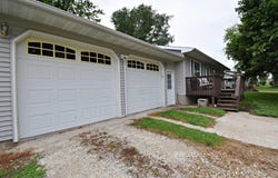 311 11th Ave. N.W., Independence, IA 50644
