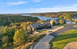 49 Weathervane Court, Camdenton, MO 65020