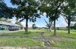 213 E Lindbergh, Universal City, TX 78148