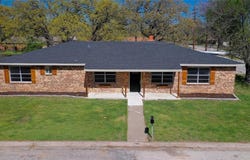 1210 Miller Street, Bowie, TX 76230
