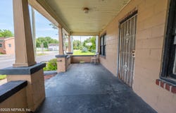 237 S THOMPSON Street, Starke, FL 32091
