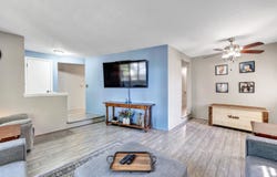 863 VENUS Drive, GREEN BAY, WI 54311