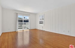 14721 Sylvan St, Van Nuys, CA 91411