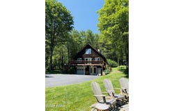 41 LAKEVIEW Drive, Damascus, PA 18415