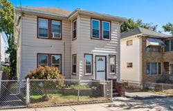 33 Luke Rd, Everett, MA 02149