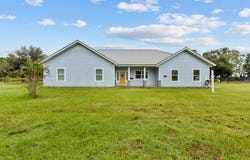 1457 SE 101st St, Trenton, FL 32693