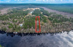 448 Shoreline Drive, Kingsland, GA 31548