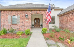 111 Spring View Drive, Youngsville, LA 70592