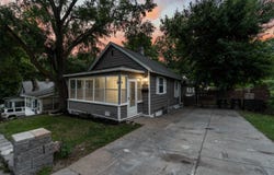 3912 S 14th Street, Omaha, NE 68107