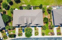 2109 Wilsons Plover Cir, Navarre, FL 32566