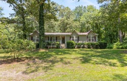 21621 Old Maxton Road, Maxton, NC 28364