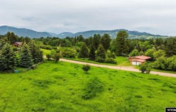 31 Wagon Box Road, Story, WY 82842