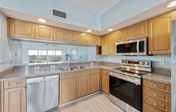 1200 COUNTRY CLUB DRIVE, LARGO, FL 33771
