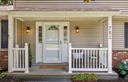 781 Hawthorne Place, Webster, NY 14580