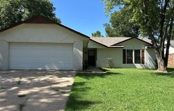 1112 W 20th Street, Claremore, OK 74017