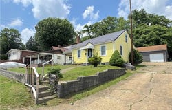 110 Harbison Ave, Masontown, PA 15461