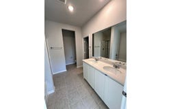 509 Brook View Drive, Van Alstyne, TX 75495