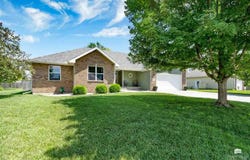 4025 Bald Eagle Drive, Manhattan, KS 66502